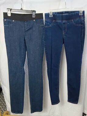 Lot 2 Size Medium Dark wash Pull On Skinny Rockstar Jeggings Old Navy Pants